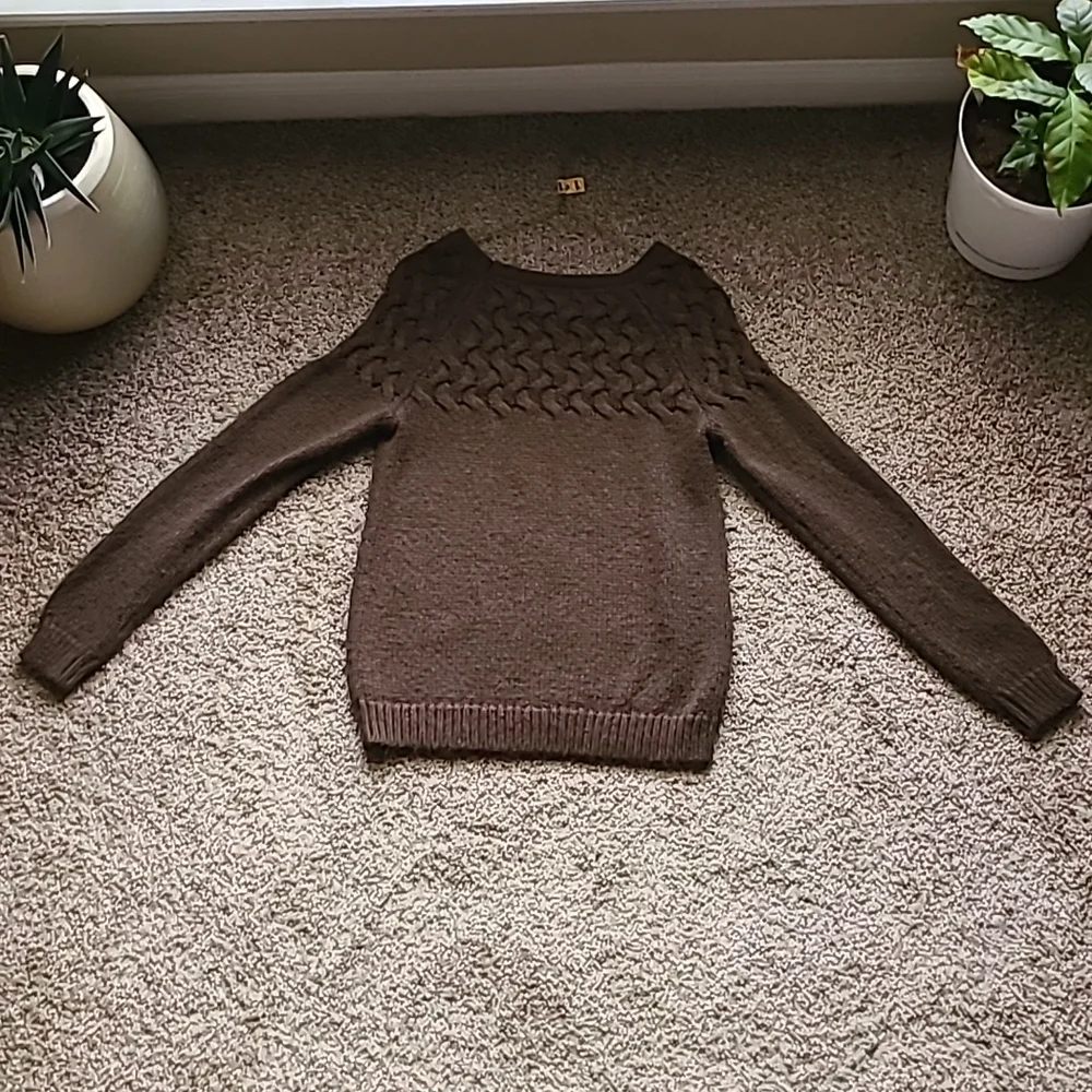 Target Sweater - Picture 4 of 4
